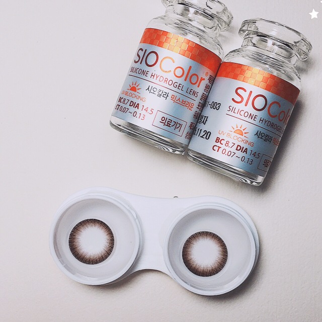 三亿体育官网|何雯娜疑似怀孕！何雯娜被求婚后首现身 小腹微隆