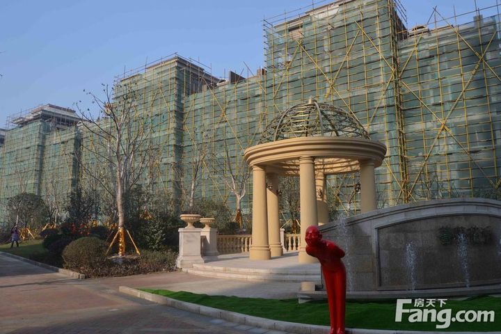 SHE十七周年演唱会，ella儿子上台助阵“三亿体育”